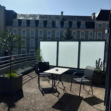 Le Carmelite Apartment Поатие Екстериор снимка