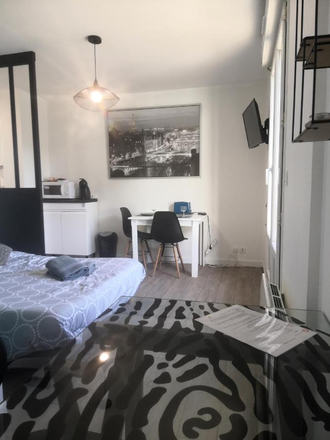 Le Carmelite Apartment Поатие Екстериор снимка