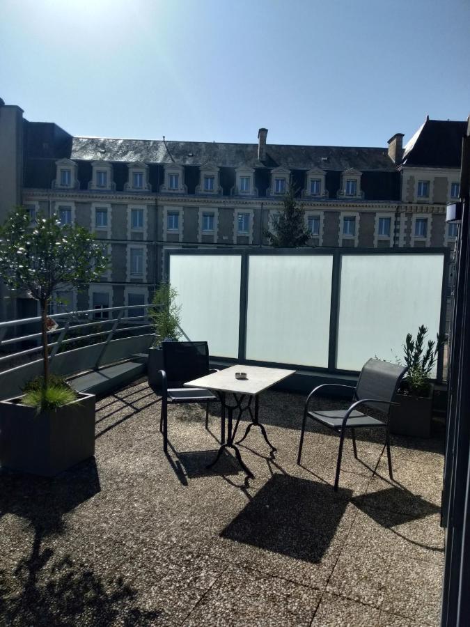 Le Carmelite Apartment Поатие Екстериор снимка