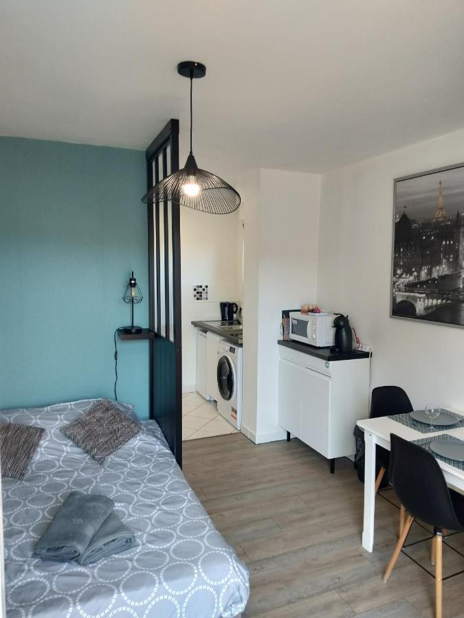 Le Carmelite Apartment Поатие Екстериор снимка